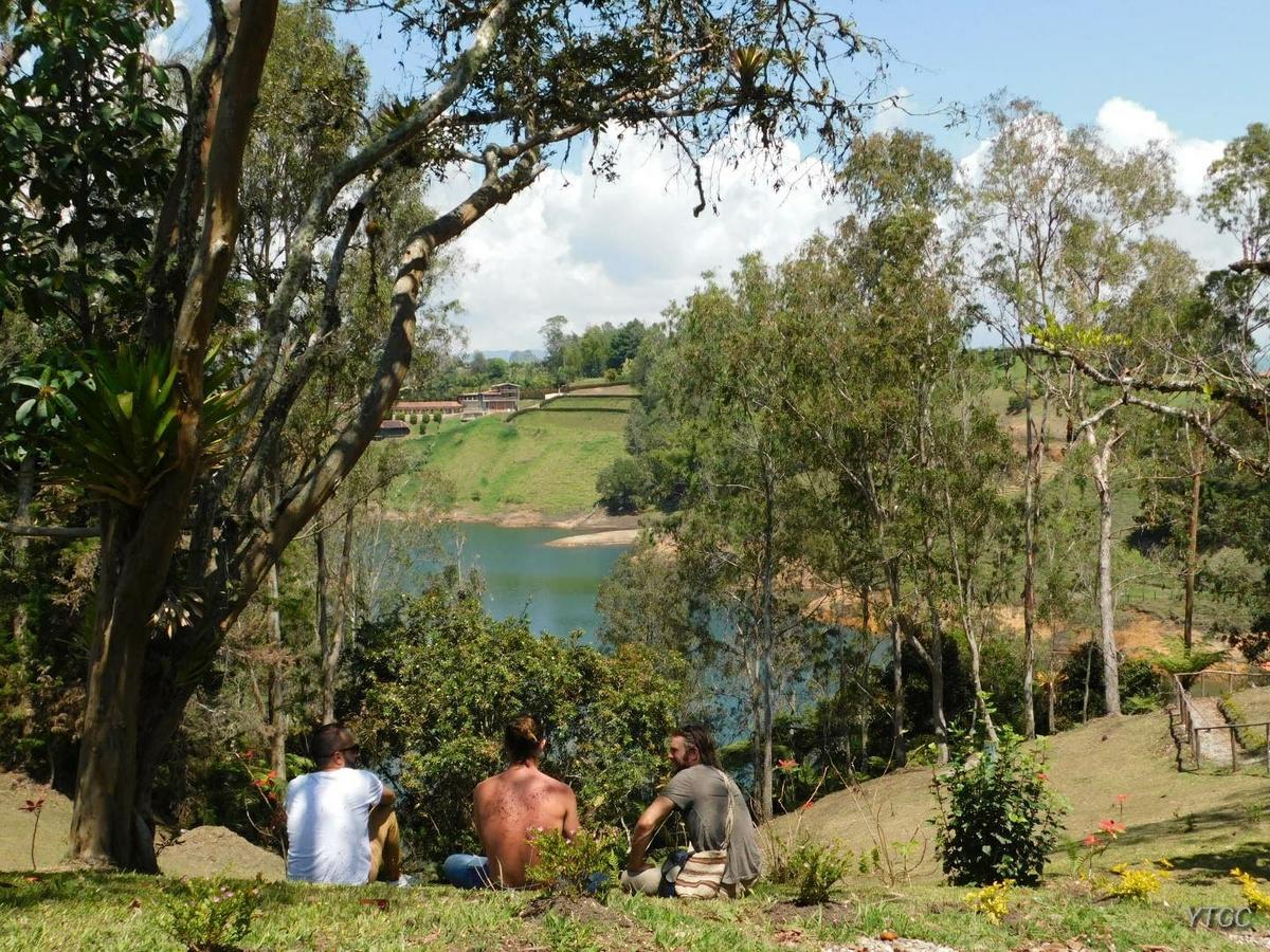 Bacoa Hostel Guatapé Exterior photo